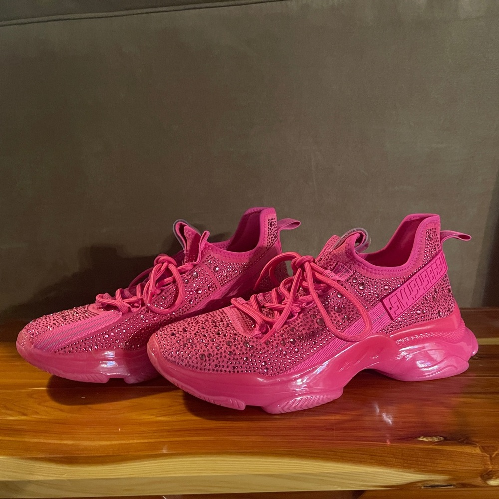 Steve Madden Pink SM NY90